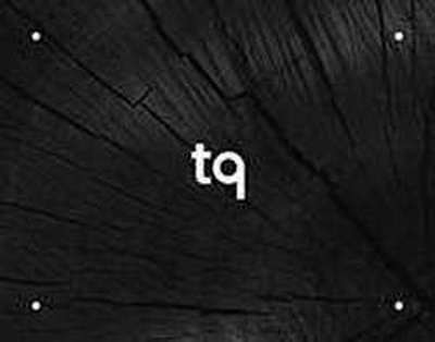 Бренд Monochrome раскритиковали за жалобу о том, что его магазин не сможет работать из-за парада в честь Дня Победы. Генеральный директор принёс извинения